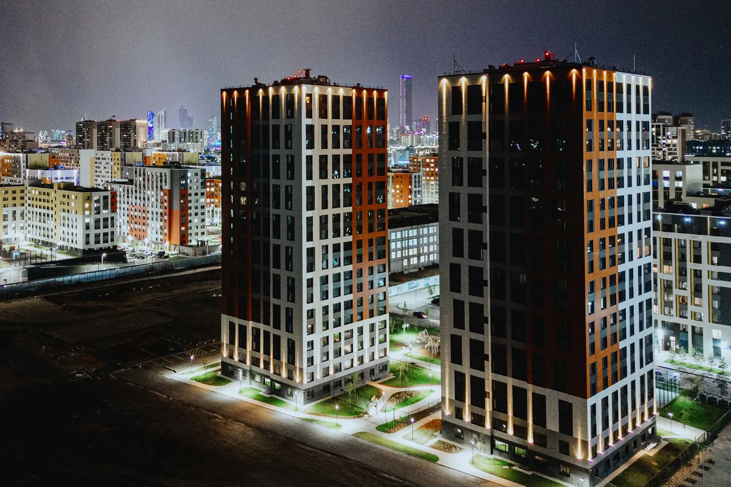 Sezim Qala. Baqyt Towers